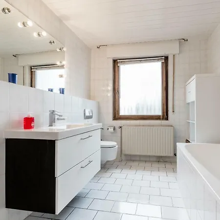 Ferienhaus Koln-sud Mit Terrasse Und Garten - #120508 Prázdninový dům