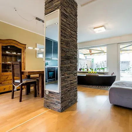 Ferienhaus Koln-sud Mit Terrasse Und Garten - #120508 Prázdninový dům Kolín nad Rýnem